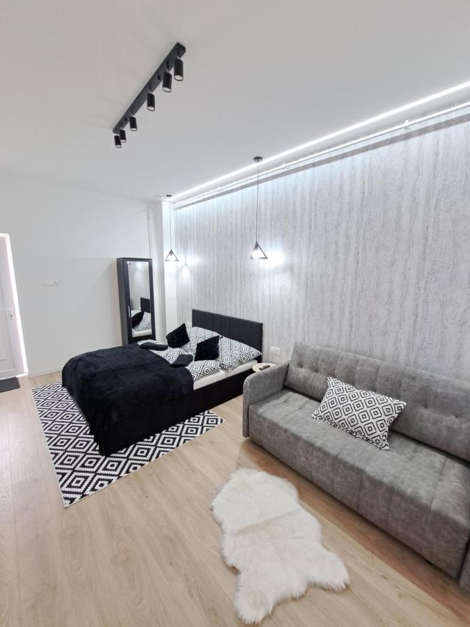 Belvarosi Lux Apartman Vasarosnameny Exterior photo