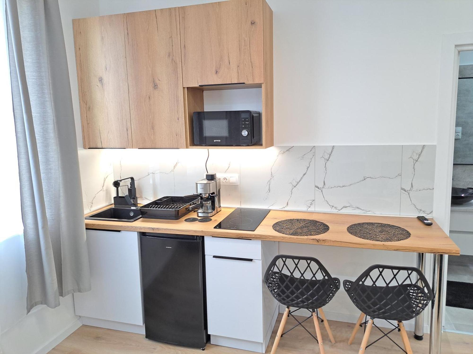 Belvarosi Lux Apartman Vasarosnameny Exterior photo