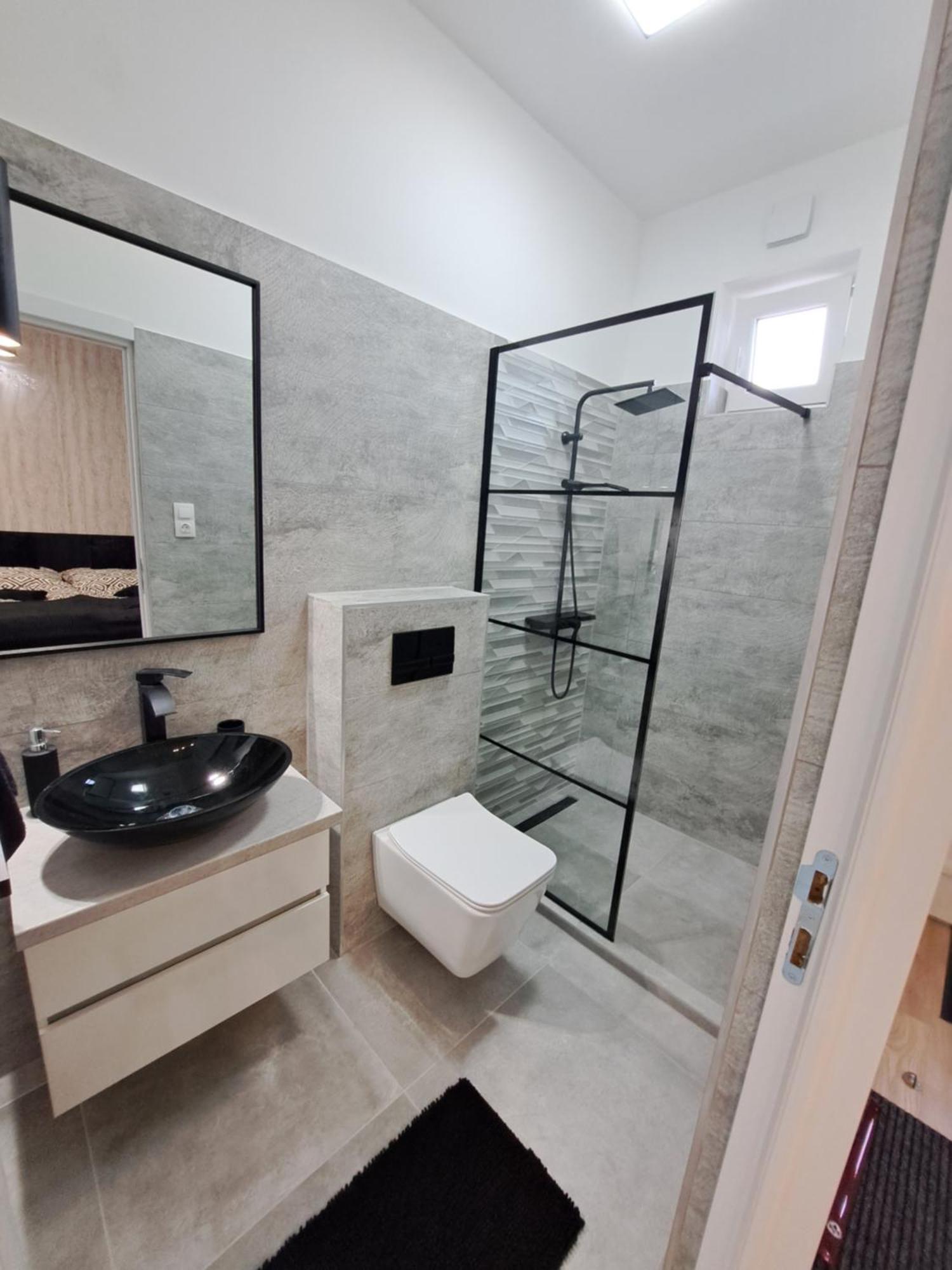 Belvarosi Lux Apartman Vasarosnameny Room photo